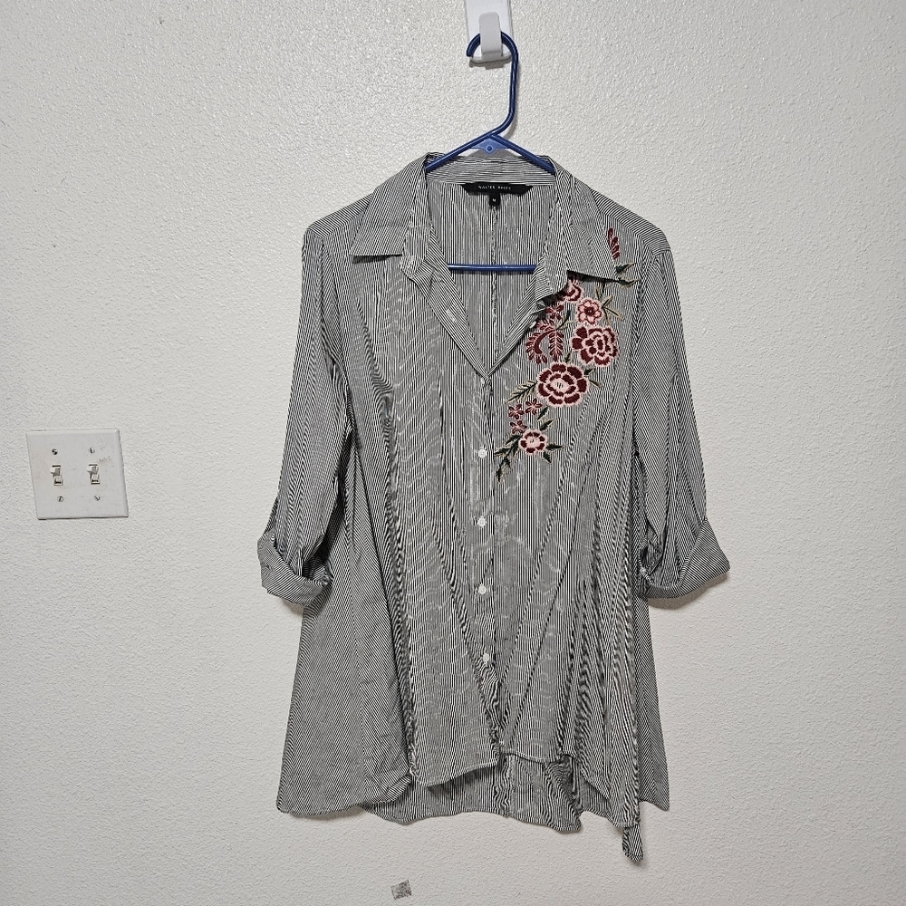 Walter Baker embroidered tunic size medium